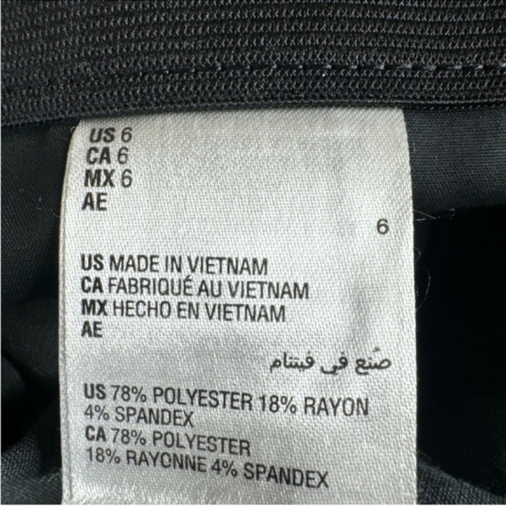 INC INTERNATIONAL CONCEPTS Spotted
Jacquar Straight Leg Trousers, Size 6. - Picture 8 of 12